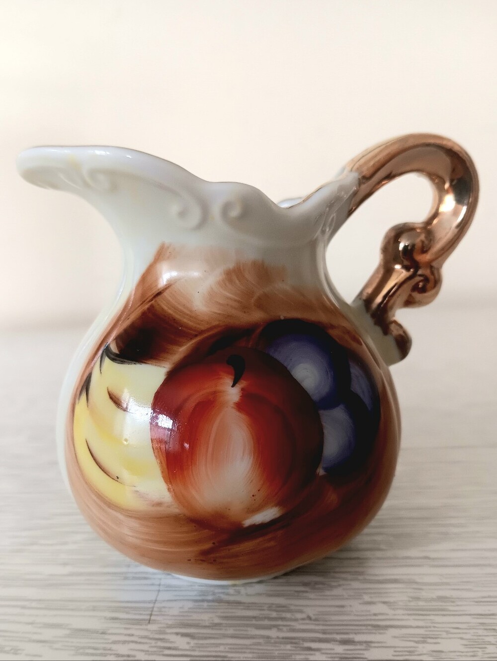 Vintage Hand Painted Porcelain Fruit Motif Creamer Pitcher With Gold Trim 3.5"